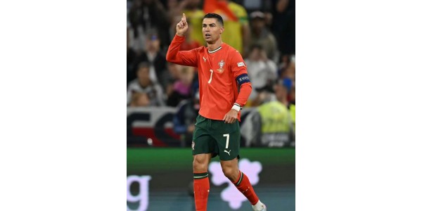Ronaldo e os Cinco Escudos seguem para a final da Liga das Nações da UEFA